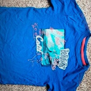 Old Navy Blue Wave Rider short sleeve tee small